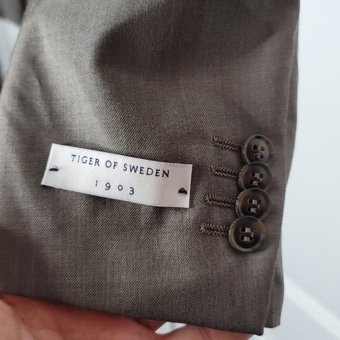 Tiger of Sweden Gray Blazer Fully Lined Size 54 Mens Coat Jacket Dress Wool