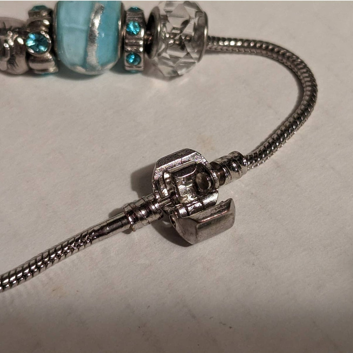 Silvertone Charm Bracelet 8.5" Base with 14 Blue & Silver Beachy Sea Life Charms