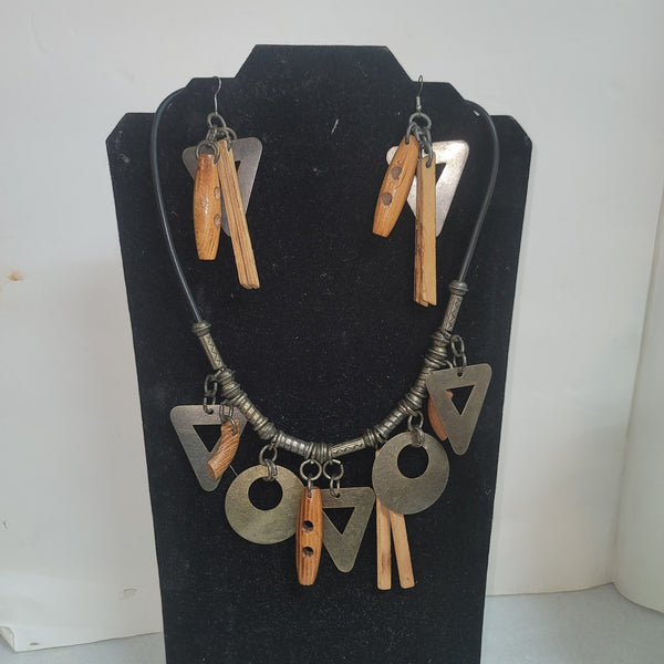 FABULOUS Vintage Mixed Metal Wood Necklace Earrings Set Jewelry Boho Modernist