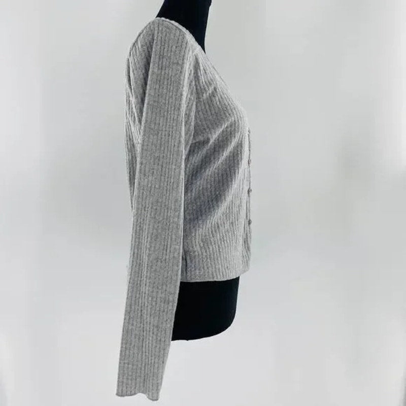 Socialite Women's Cropped Cardigan Sweater Large Grey NWT V-Neck Long Sleeve
