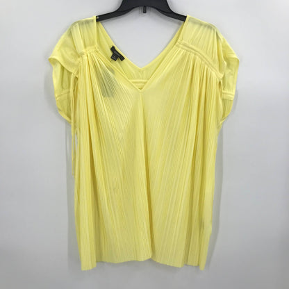 Alfani Plus 1X Pleated Front Sleeveless Blouse Top V-Neck Yellow NEW LIGHTWEIGHT
