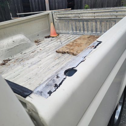 Work truck 1991 Ford F150 ONE OWNER manual transmission White truck Pickup