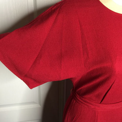 Charles Henry Short Sleeve Midi Dress Tie Waist Scoop Neck Burgundy Medium Work