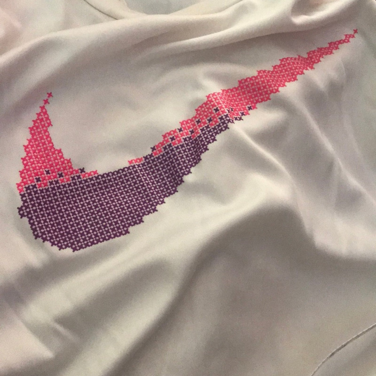 Nike Dri Fit Logo RacerBack White Tank Top Large