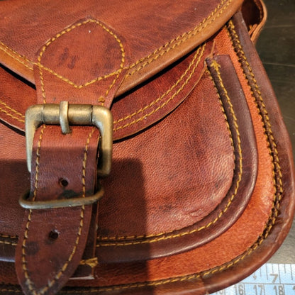 Shoulder Bag vintage Purse Sling Camel Leather Adjustable Strap Small Crossbody