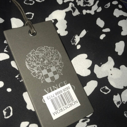 Vince Camuto NEW Floral Rumple Blouse Size Medium
