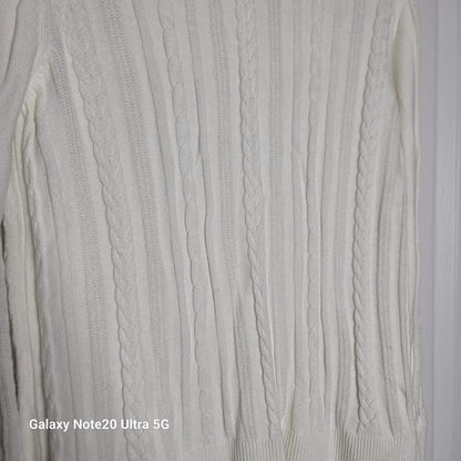 A new day long sleeve white cable knit white sweater casual MEDIUM long sleeve