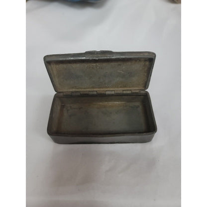 Antique Pewter Snuffbox Snuff Box Raised Floral Jardinière w/ Flowers Lid Design