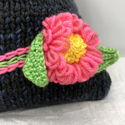 Vintage Round Plastic Handle Yarn Purse Knitted Crochet Detail Black Flower Pink