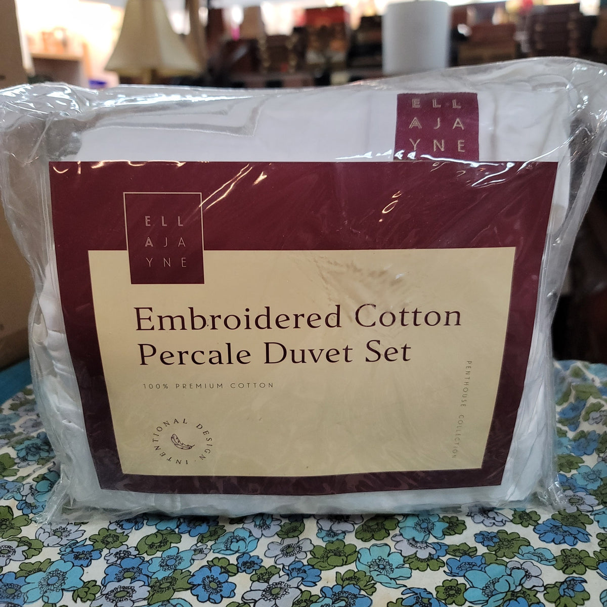 Ella Jayne Collection White Full/Queen Duvet Cover Embroidered 100% Cotton NEW