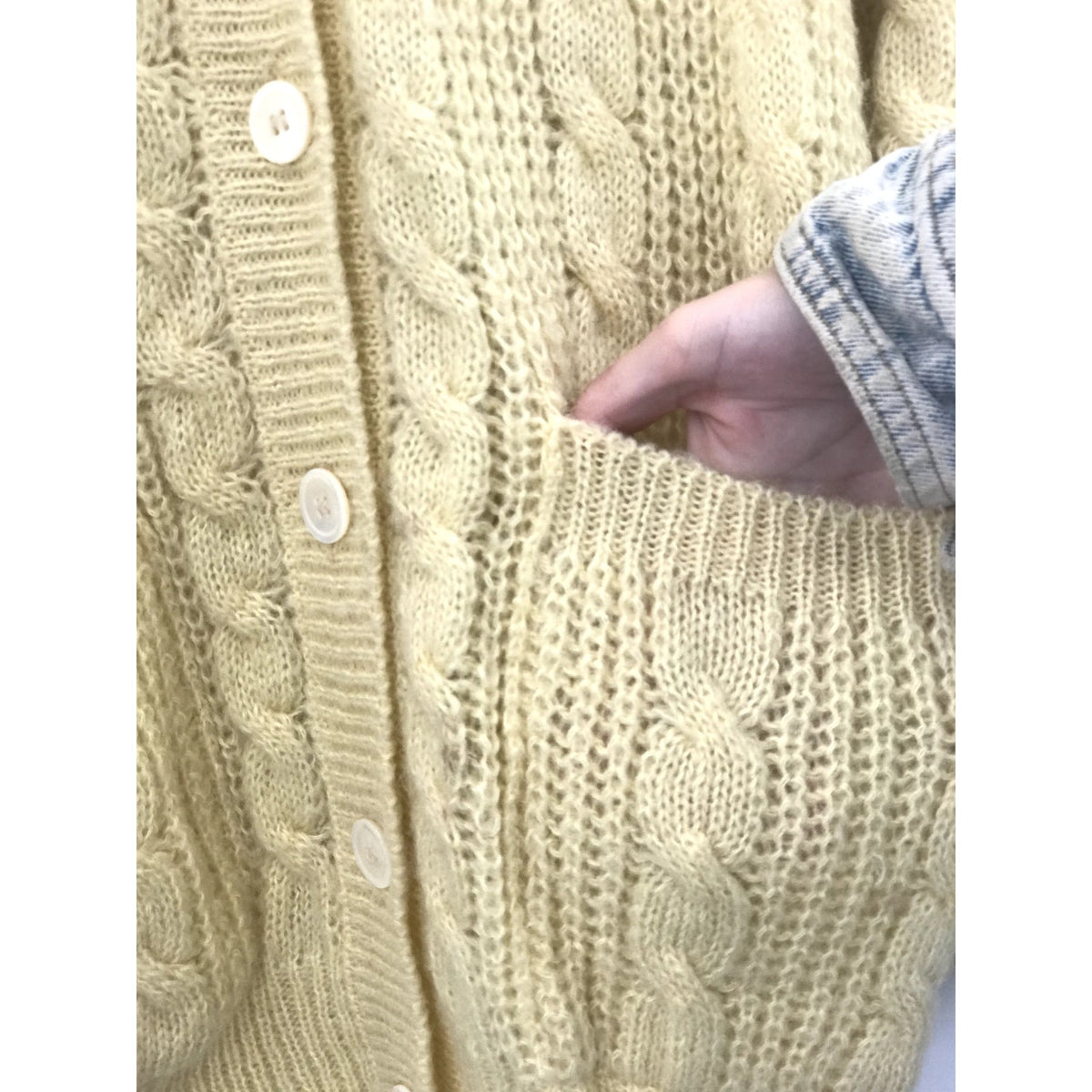 Vintage Adele Joyce Women's Front Buttons Cardigan Sweater Long Sleeves Granny