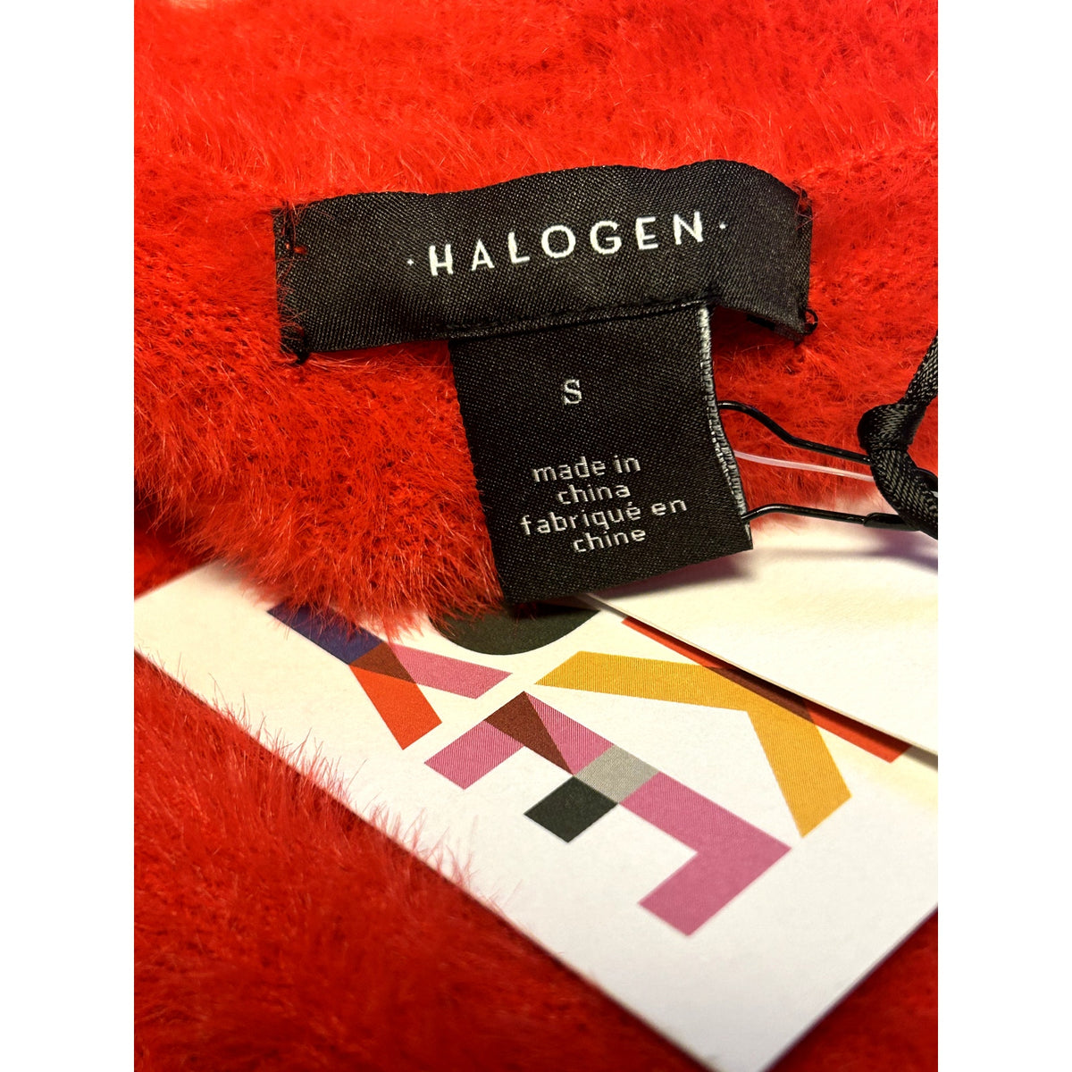 Halogen NWT Fuzzy V-neck Sweater In Red Chinoise Size Small