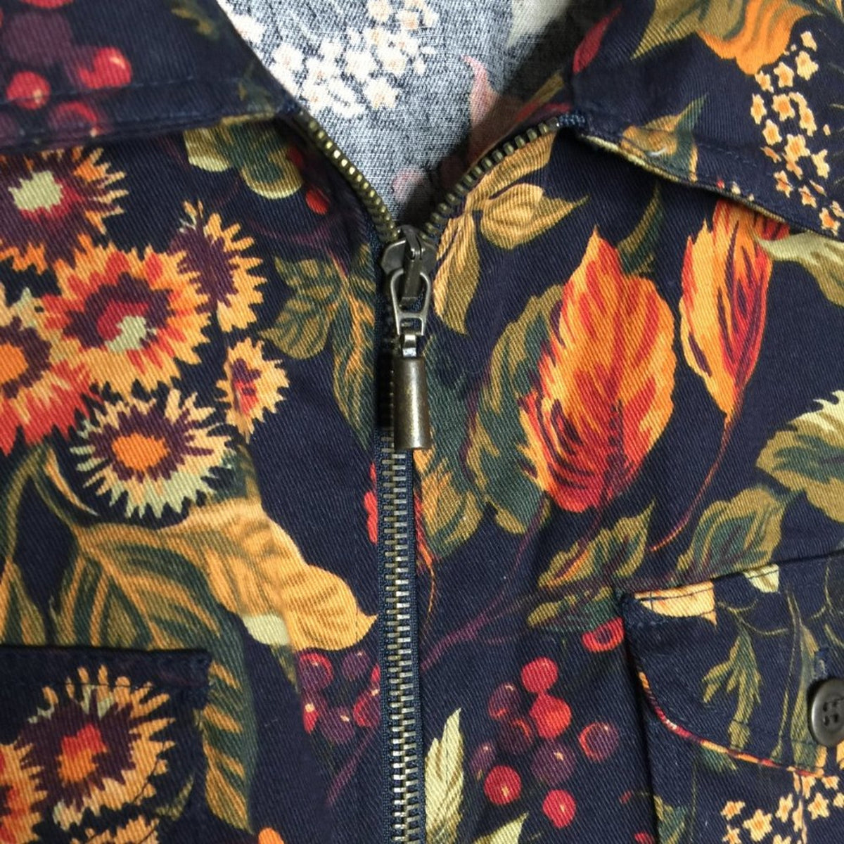 Capacity Full-Zip Vest Collared Sleeveless Floral Belted Funky Vintage Medium
