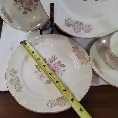 Homer Laughlin Queen Ester Dinner salad bread Plate Bowl cup saucer One Setting