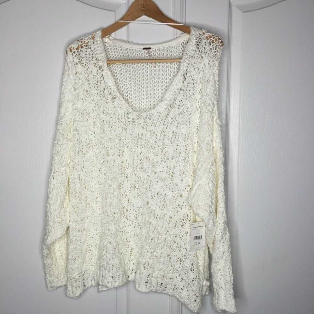 Free People Open Knit V-Neck Pretty Blouse Top Ivory Medium NEW cozy Layering