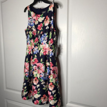 Vince Camuto Fit & Flare Dress Sleeveless Back Zip Floral Print Navy Scuba 8 NEW