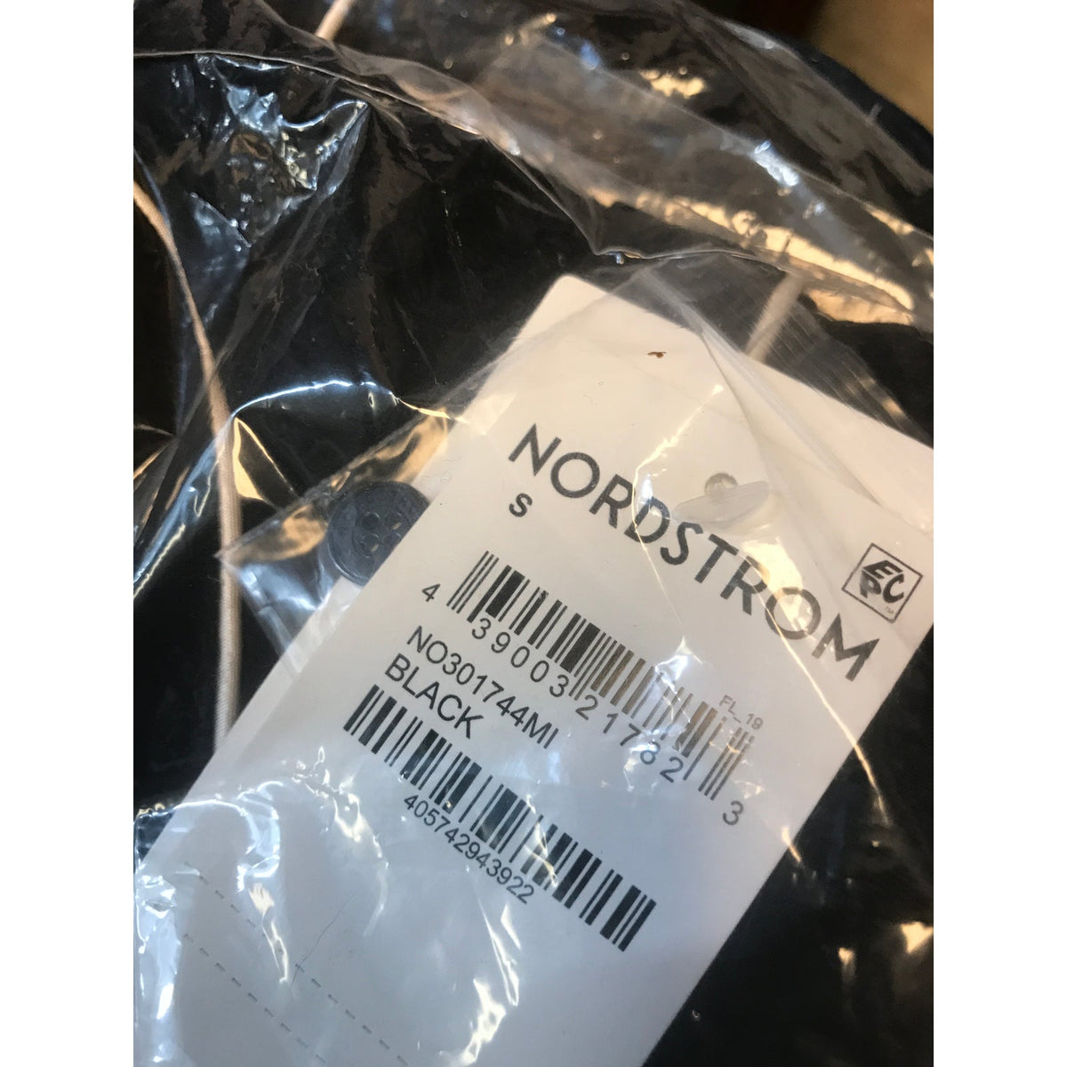 NORDSTROM LINGERIE Moonlight Nightshirt Pajamas PJs Black white piping Small NEW