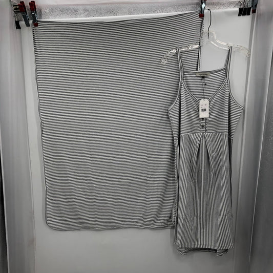 Angel Maternity Large Gray White  Sleeveless Dress Birthing Swaddle Blanket Set