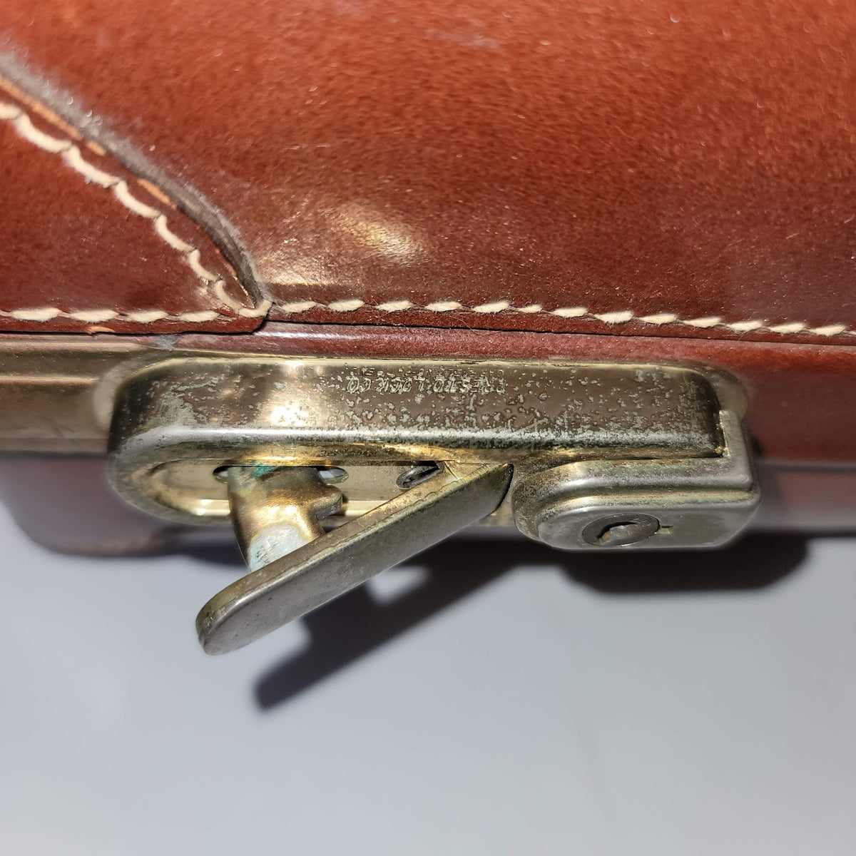Leather suitcase briefcase VINTAGE handles Brown/tan stiitching 1940s
