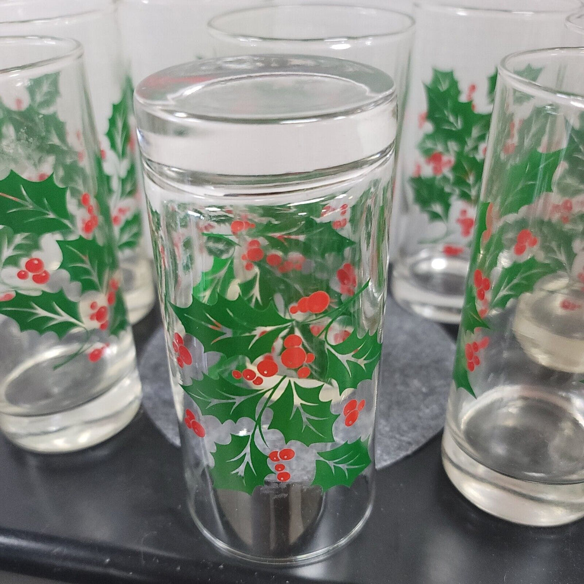 Indiana Glass 8 Christmas Holly Decorated Crystal Beverage Tumbler 8oz Highball