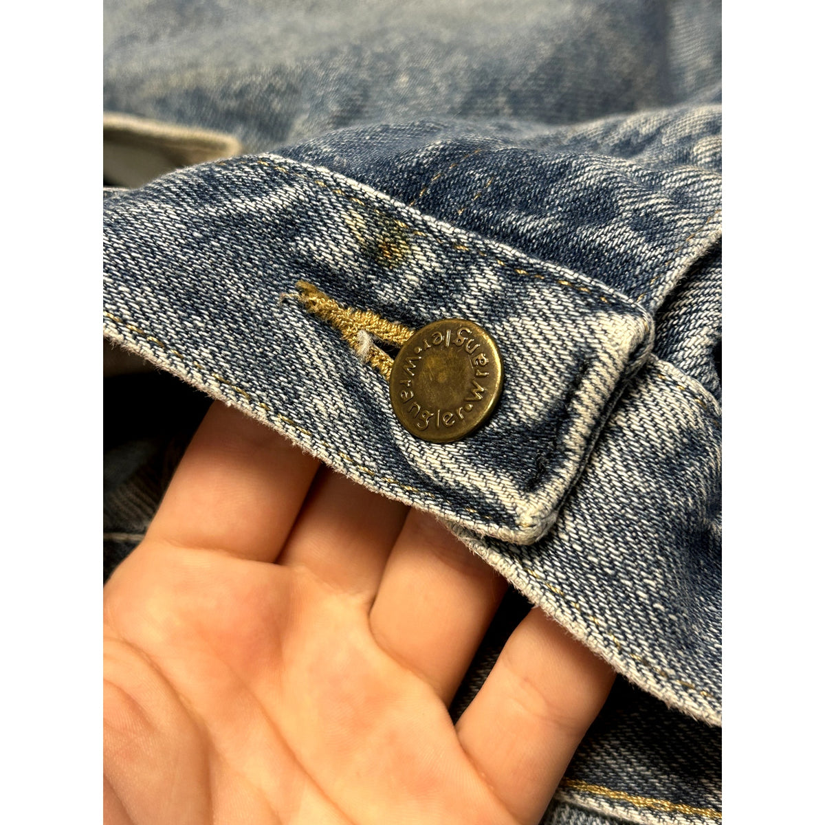 Wrangler Regular Fit Jean Size 36" x 32" well worn
