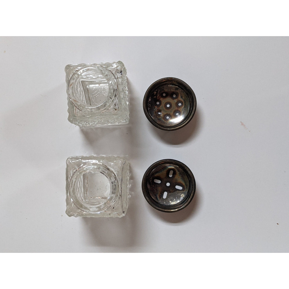 Vintage Miniature Salt and Pepper Shakers Clear Glass Silver Tone Metal Tray Set