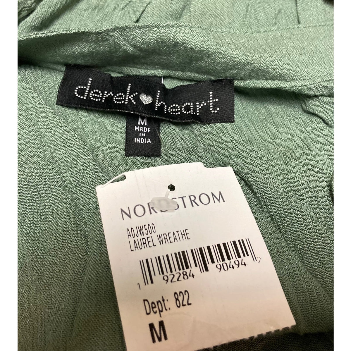 Derek Heart Laurel Wreathe Green Medium NEW blouse buttonfront peasant tunic top