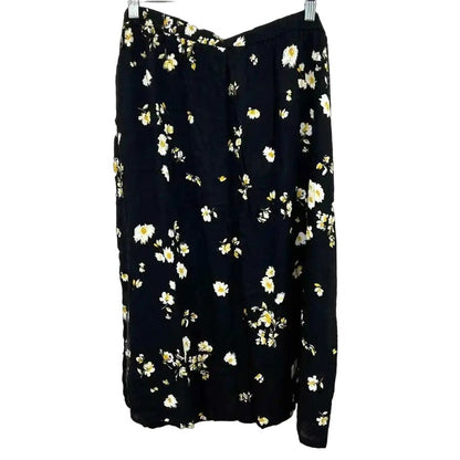 BP. Lightweight Vented Midi Skirt Sz XS/Extra Small in Black Mixed Floral NWT