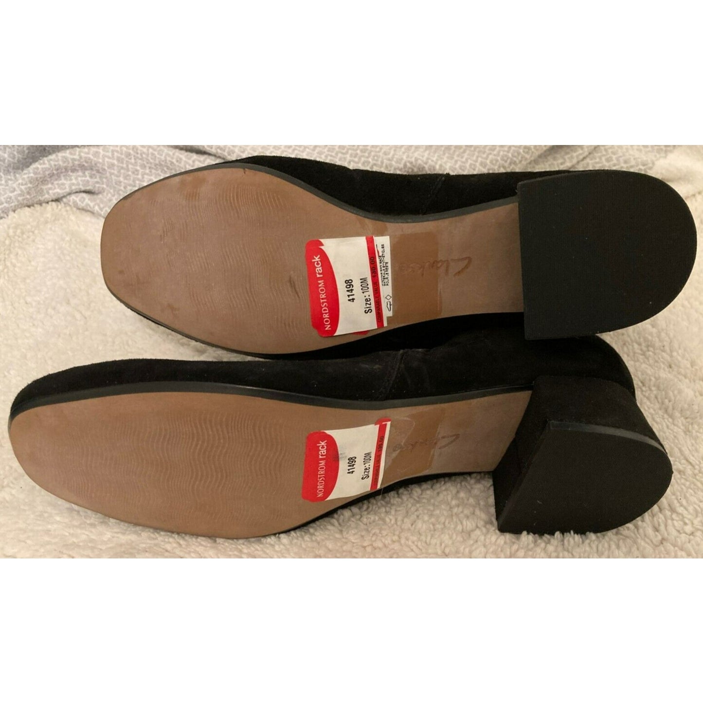 CLARKS Freva55 Women's Side Zip Ankle Bootie Size 10M Black Suede NWT