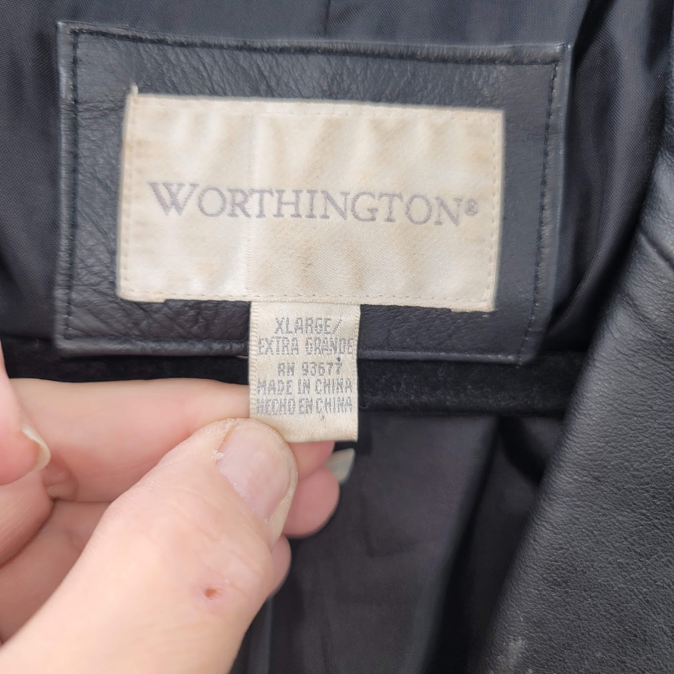 Vintage Worthington Extra Large XL Black Leather Coat Jacket Button Up Pockets