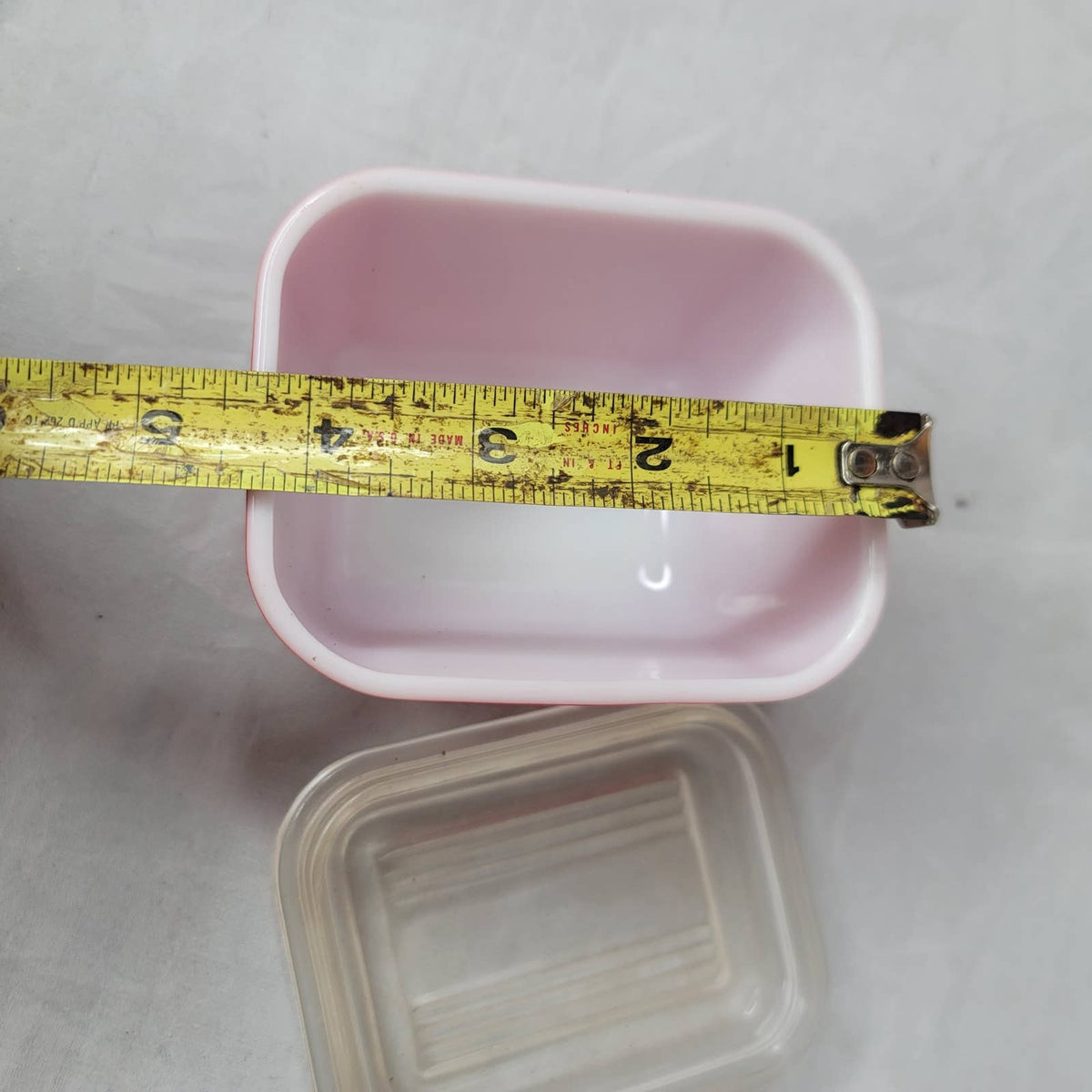 PYREX red refrigerator container storage glass dish lid VINTAGE 4 1/4" x 3 1/4"