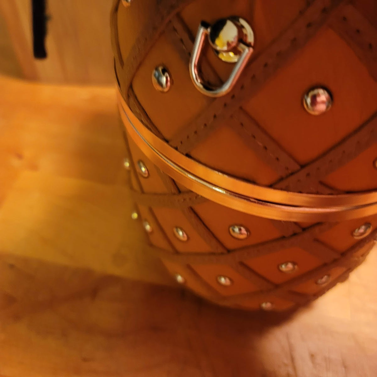 Pineapple Purse Yellow Green Leather Shoulder Strap Crossbody Swinger Cruise NEW