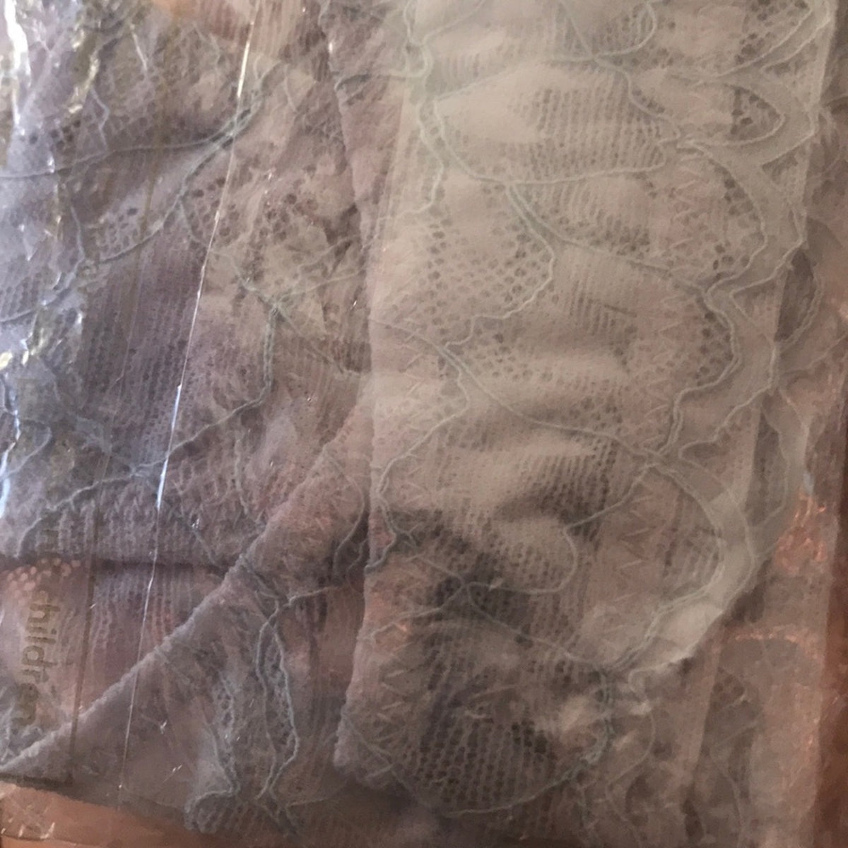 Eberjey Daria Thong in Vapor Grey Sky Size Medium Lace Underwear Panties Sissy