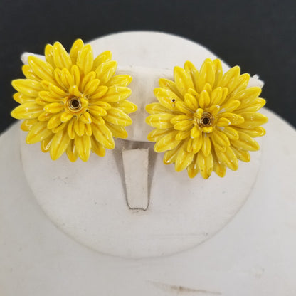Vintage Yellow Flower Metal Clip On Earrings Costume Jewelry Spring