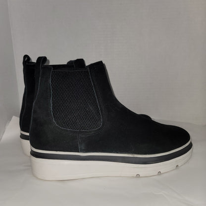 Steve Madden Avery Black Suede Size 11 M  Pull On Platform Wedge Chelsea Boots
