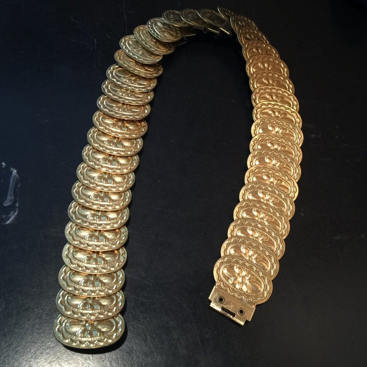 Vintage 1980s Belt Stretch concho gold Metal Elastic Size Medium/ Large DISCO