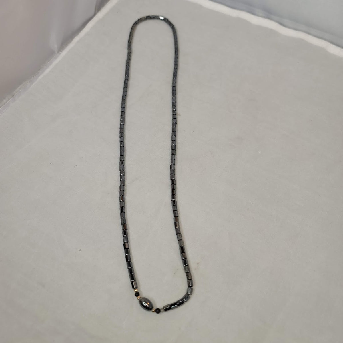 Vintage Necklace Black bead Hematite Long rectangle