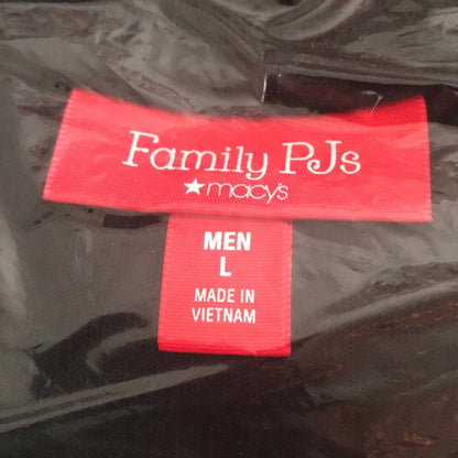 Macy’s NEW Family PJ New Years Eve Men’s Size LARGE Top and bottoms long sleeve