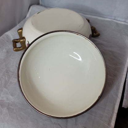Tabletop CORNUCOPIA Enamel on Steel 2 Qt Dutch Oven w/ Lid, Fruit, 8" Diameter