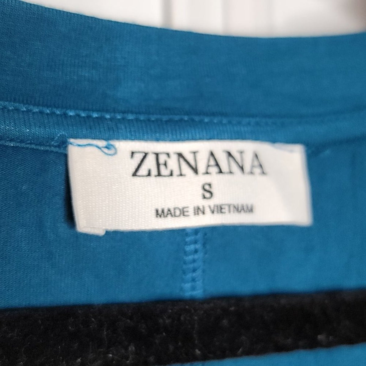 Zenana Long Sleeve Teal Blue Relaxed Fit V-Neck Round Hem Top Small CASUAL layer