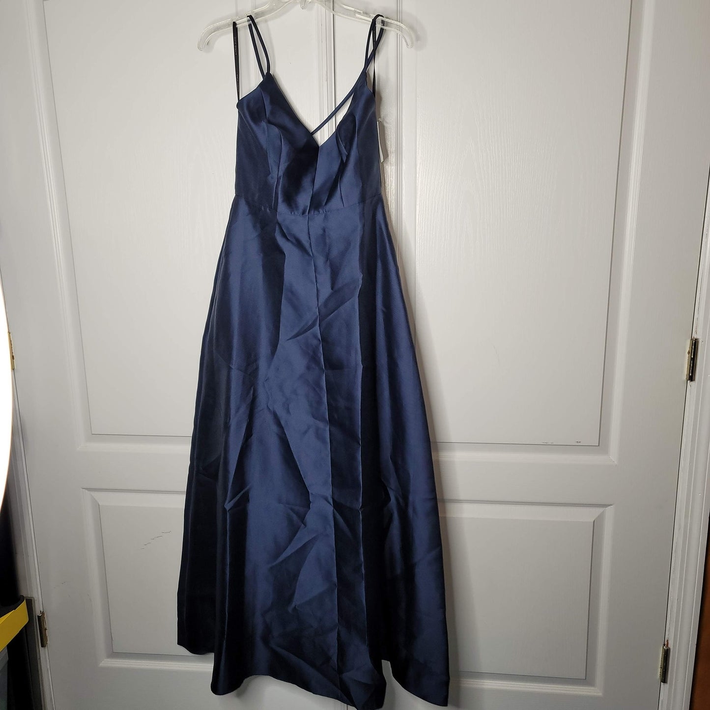 Alfred Sung V-Neck Criss Cross Back Satin Night Out Dress Midnight Blue Size 6