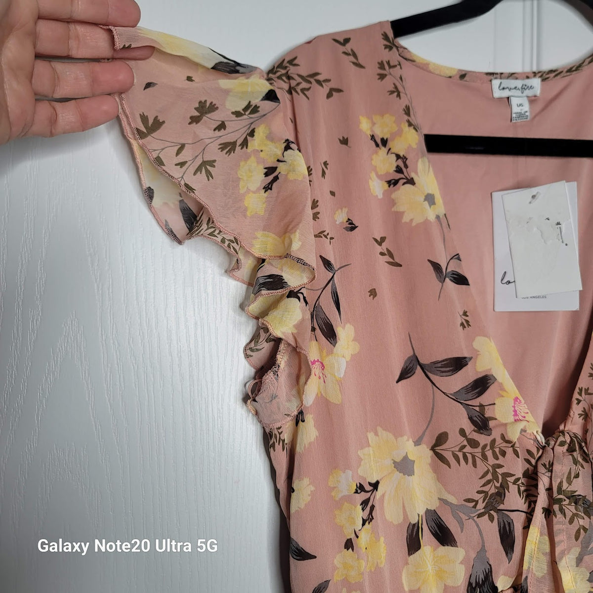 Love, Fire VNeck Large Floral Dress Flutter Sleeve Keyhole Detail Peachy Elastic