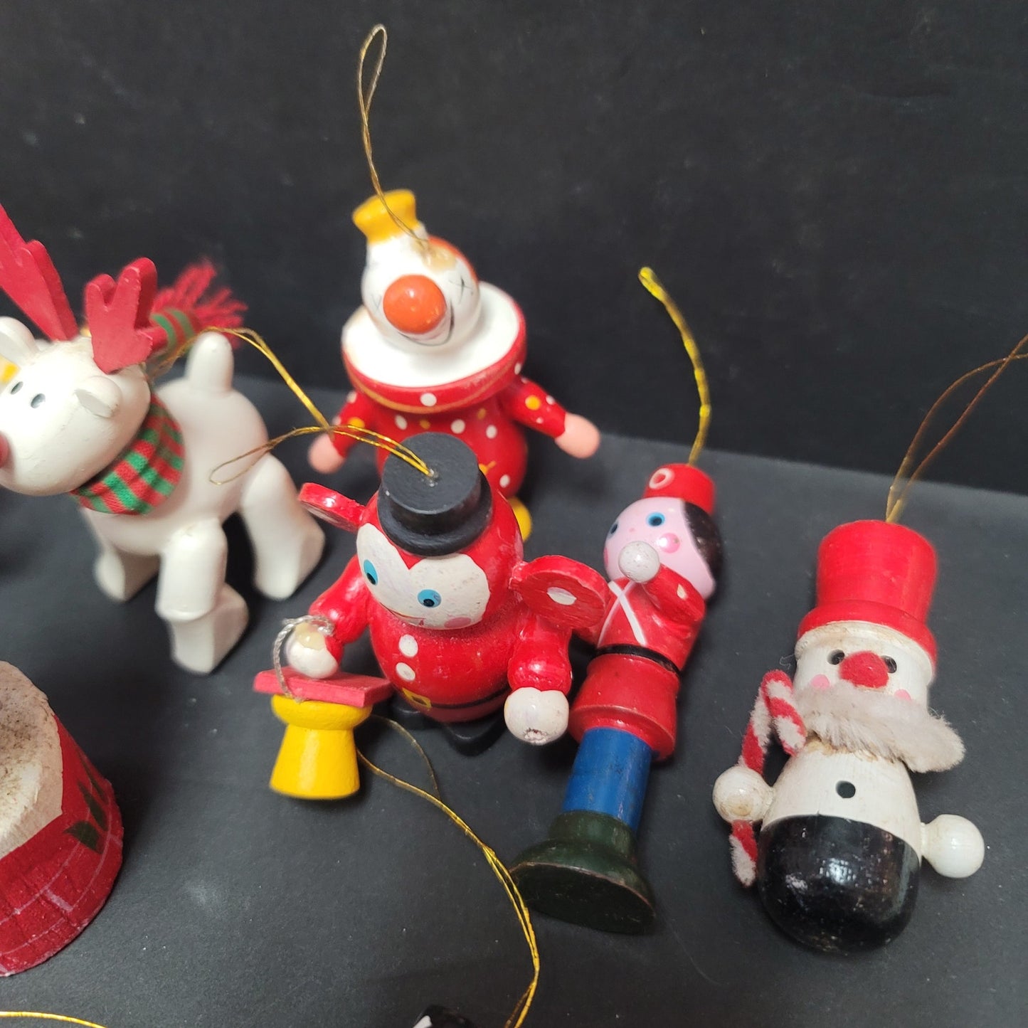Lot 20 vintage wooden ornaments Santa Well Snowman Elves sleighs Sled Nutcracker