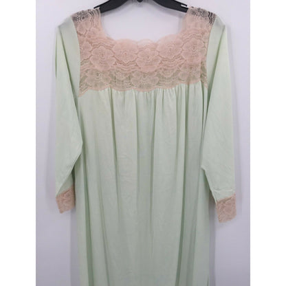 Rutledge Vintage Sleepwear Nightgown 3/4 Sleeves Square Neck Size Medium