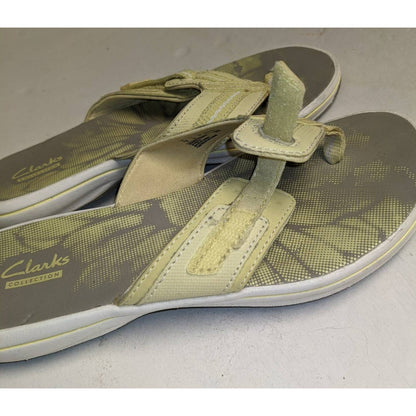Clarks Comfort Flip Flops Women's Size 6 Gray Yellow Cushioned Adjustable