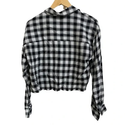 ABOUND Black & White Dobby Plaid size Extra Small XS NEW Raw Fringe Hem Crop Top
