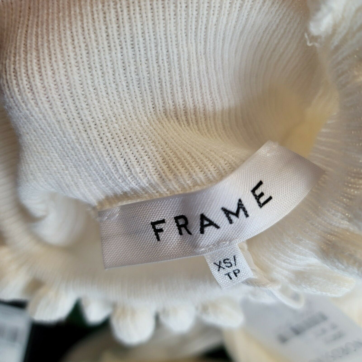 Frame Long Sleeve Pullover Sweater Ruffle Mock Neck Ribbed Knit Off White XS