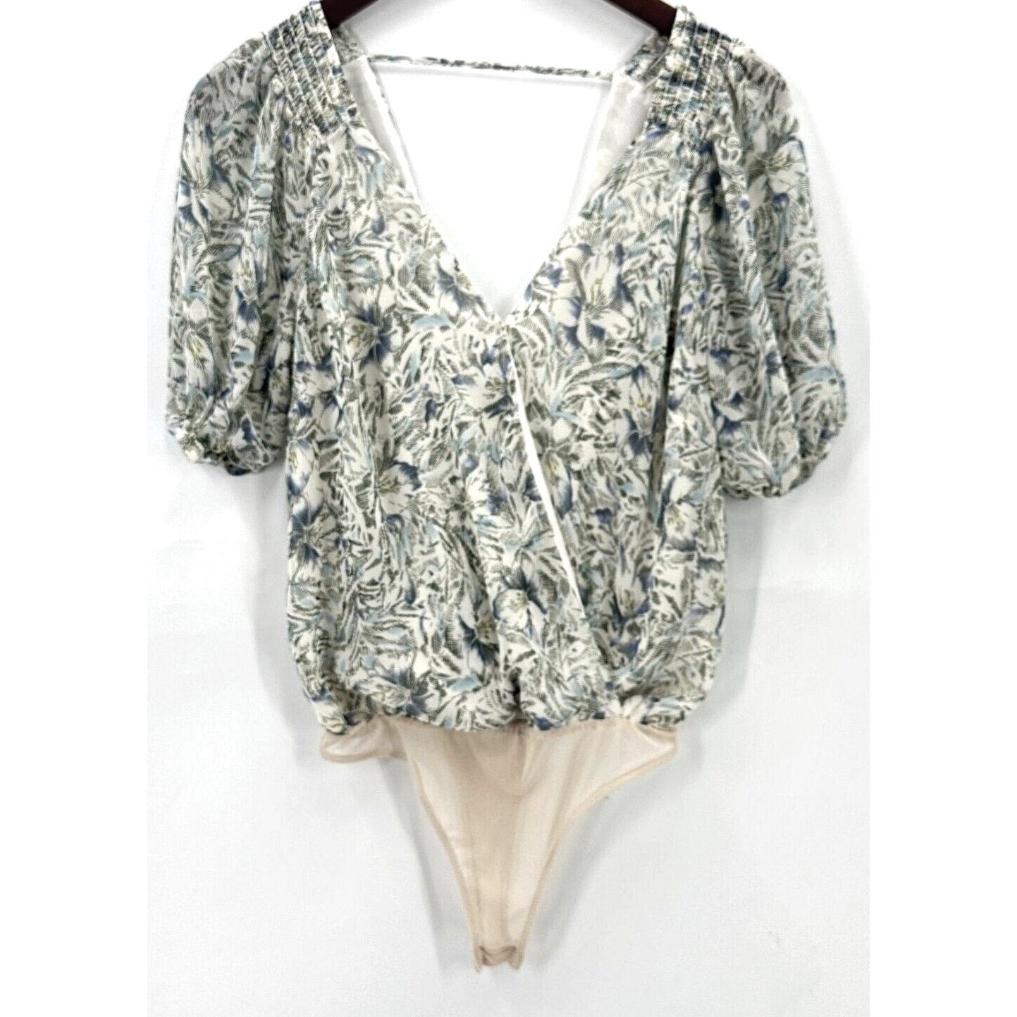 Astr Surplice Double V-Neck Puff Sleeve BodySuit Sz Small in Ivory Floral NWT
