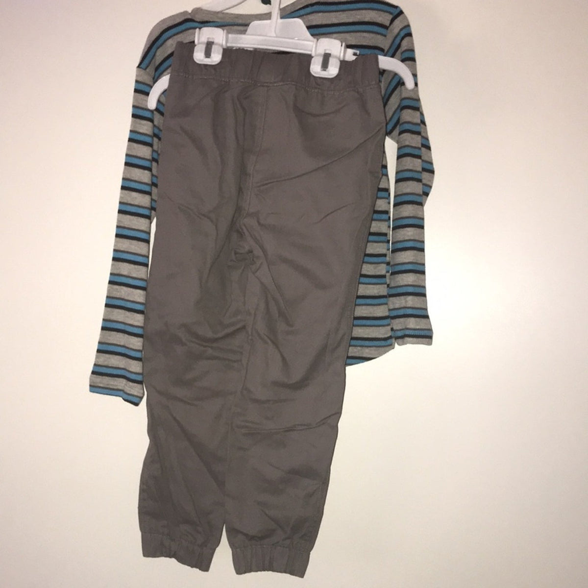 Avalanche Long Sleeve Shirt Gray Khaki Pants BOY Size Medium Youth Kid NEW (5/6)