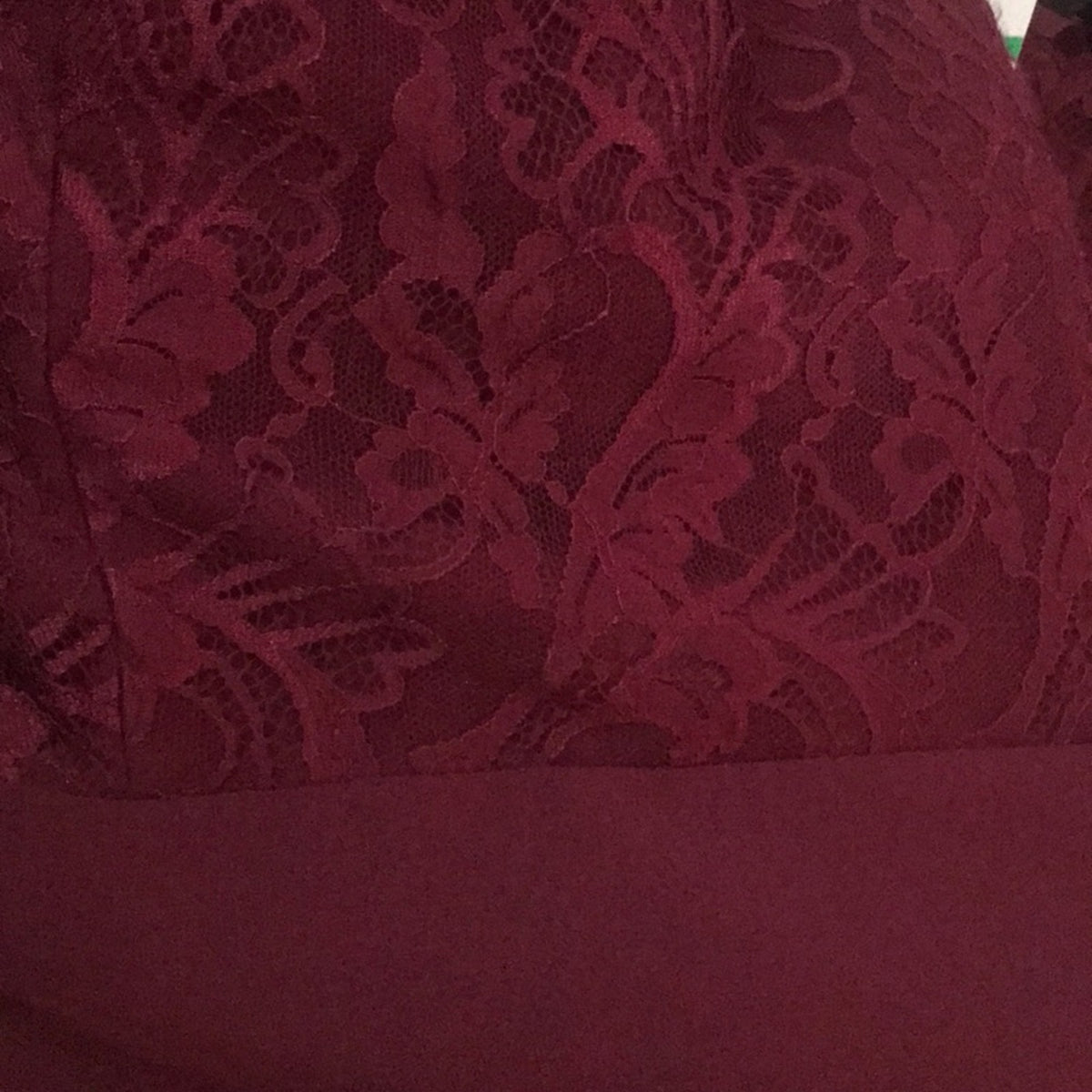 Hayley Paige NEW Lace Burgundy Bridesmaid Gown Size 10